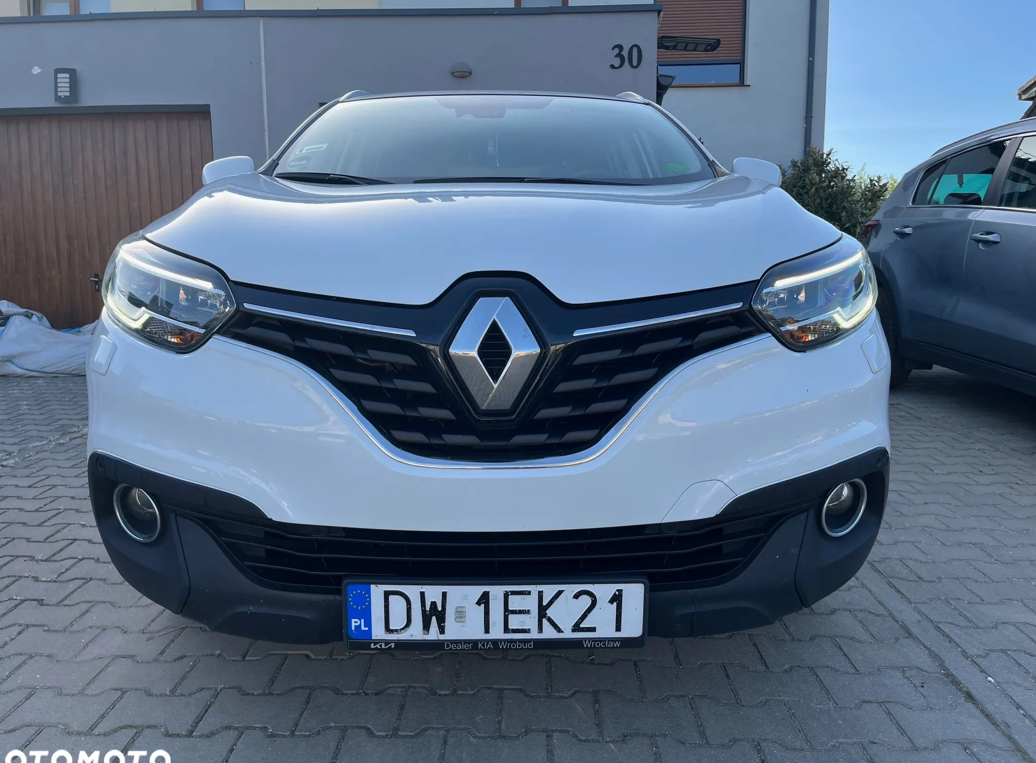 Renault Kadjar cena 54500 przebieg: 81177, rok produkcji 2018 z Wrocław małe 121